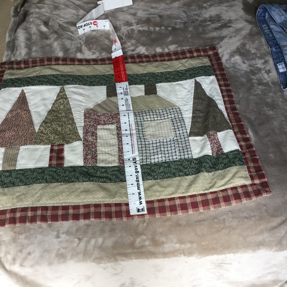 ๐ซ๐ฒQuilted Pillow Case Cabin in Woods Sham Rustic 23 X 29 - Picture 3 of 16